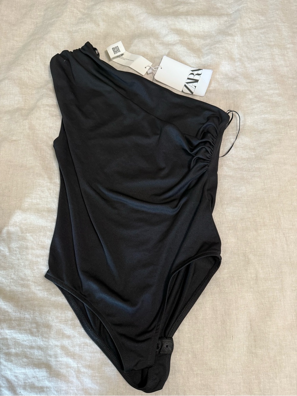ZARA Black Asymmetric One-Shoulder Bodysuit